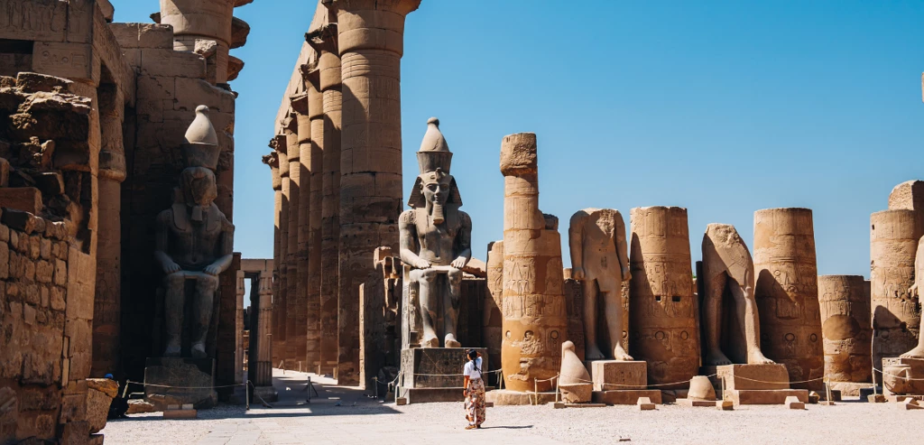 Des pyramides aux rives du Nil